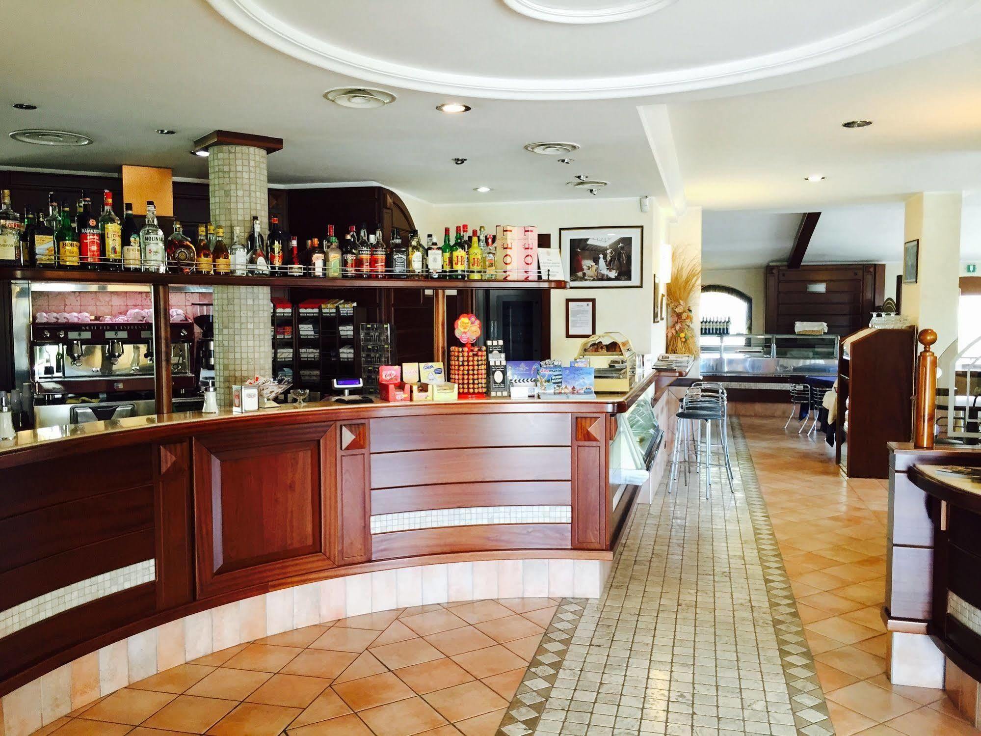 La Locanda Del Cavaliere Borgo Montello エクステリア 写真